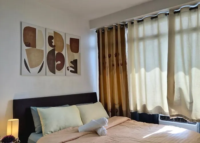 Morning Sun With View At Makati - Pool, Gym, Wifi, Balcony * Manila